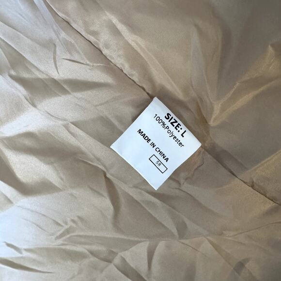 Beige Tan Puffer Vest Women's Size Large - Worn Once - Picture 3 of 5